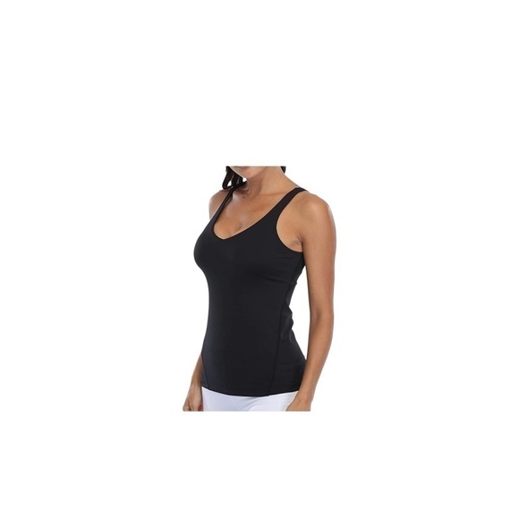 Oalka Workout Tank - Size XXL - Picture 9 of 9